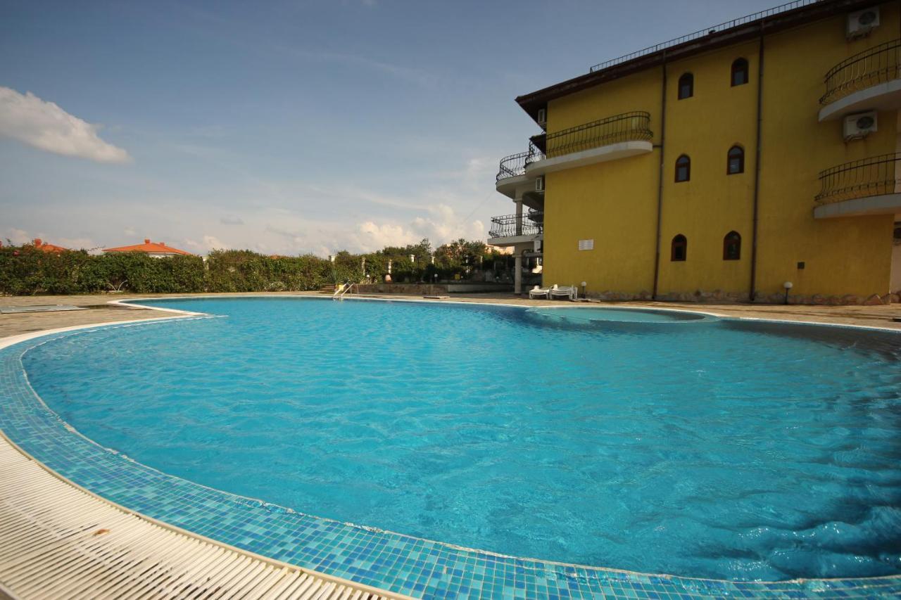 Menada Green Hills Apartments Sozopol Exterior foto