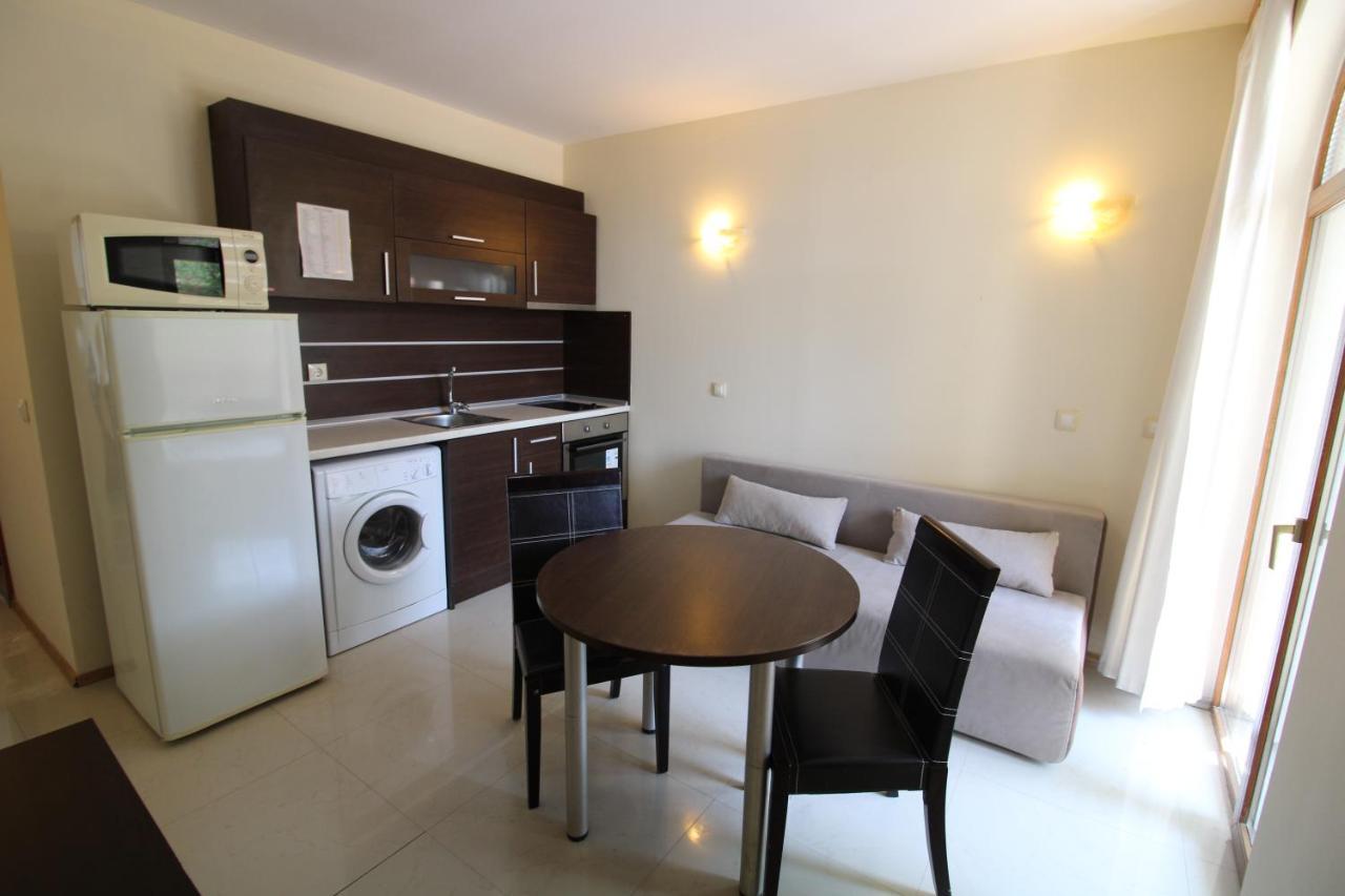 Menada Green Hills Apartments Sozopol Exterior foto