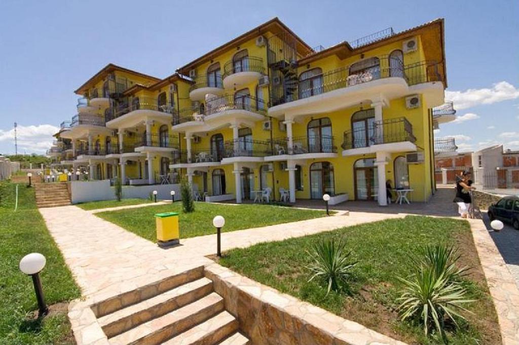 Menada Green Hills Apartments Sozopol Exterior foto