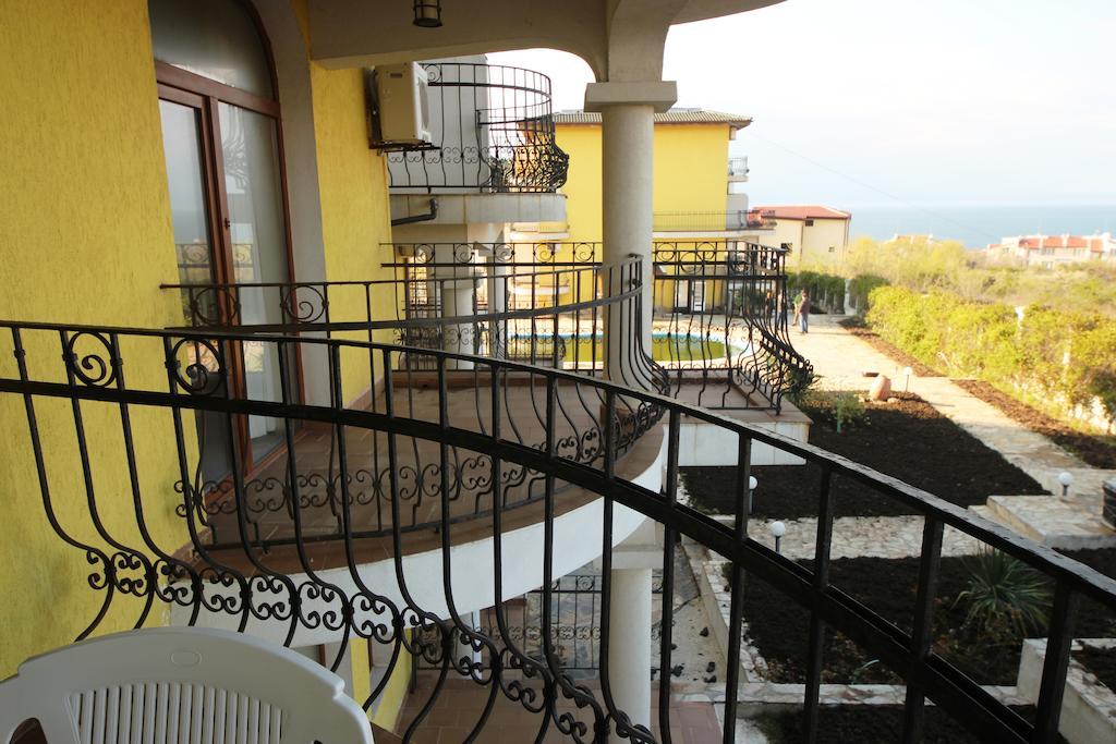 Menada Green Hills Apartments Sozopol Exterior foto