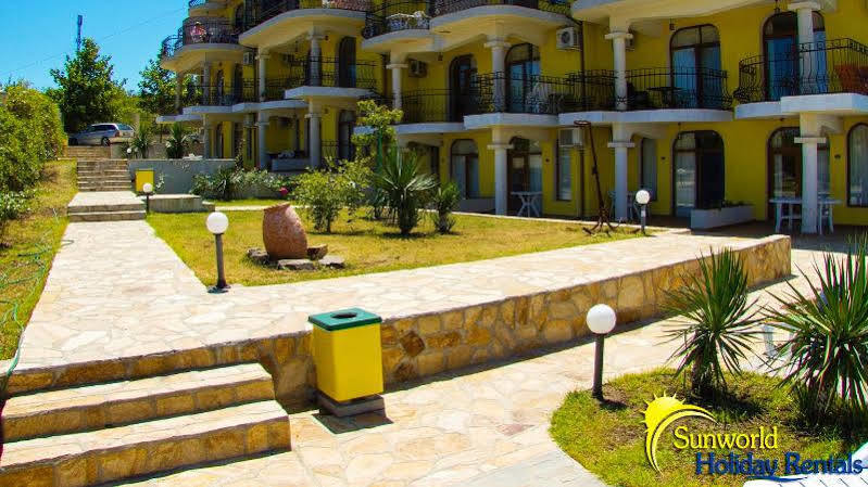 Menada Green Hills Apartments Sozopol Exterior foto
