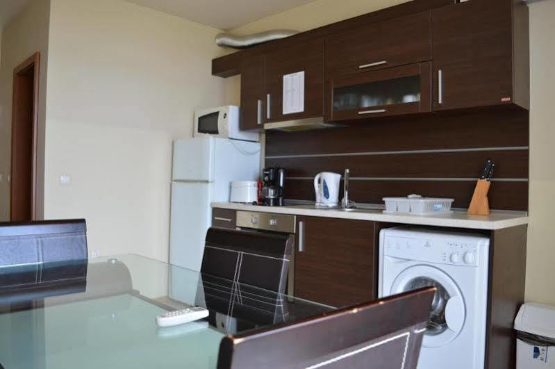 Menada Green Hills Apartments Sozopol Exterior foto
