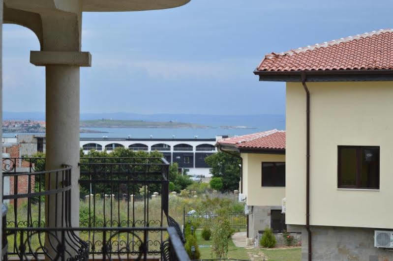 Menada Green Hills Apartments Sozopol Exterior foto