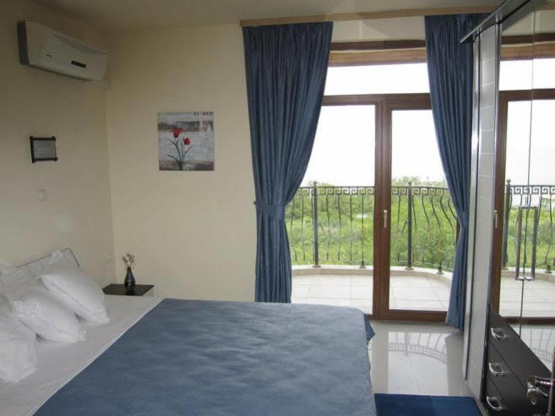 Menada Green Hills Apartments Sozopol Exterior foto