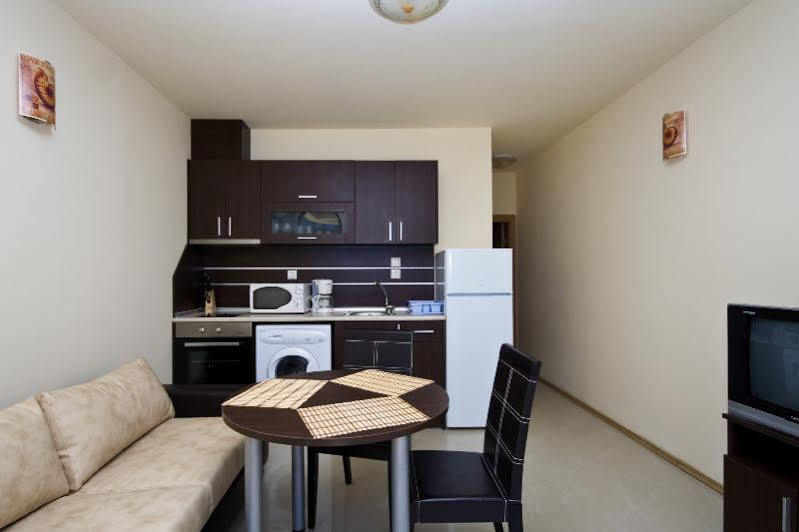 Menada Green Hills Apartments Sozopol Exterior foto