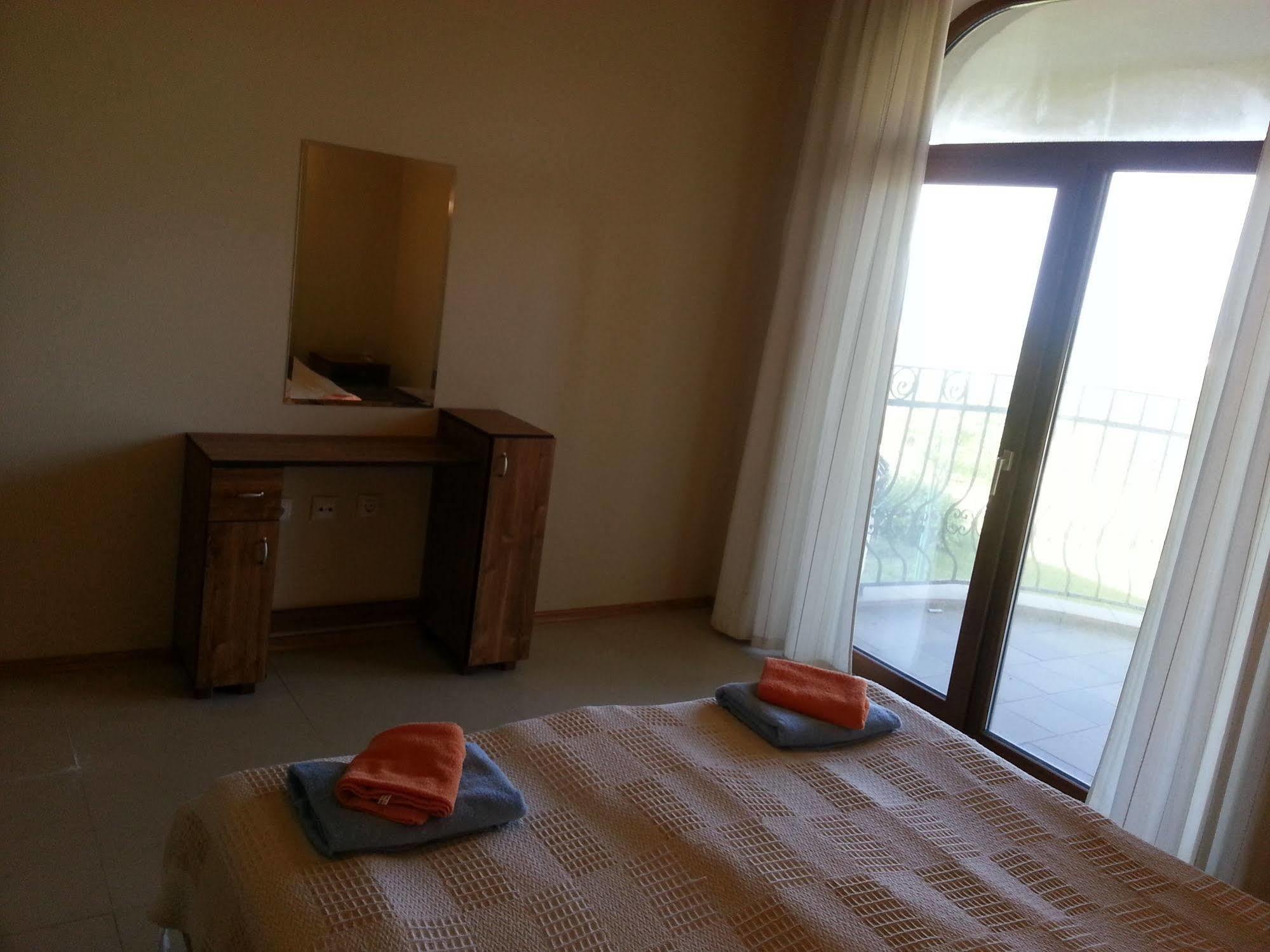 Menada Green Hills Apartments Sozopol Exterior foto