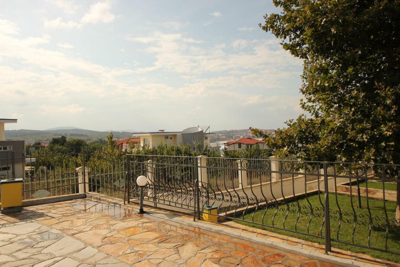 Menada Green Hills Apartments Sozopol Exterior foto